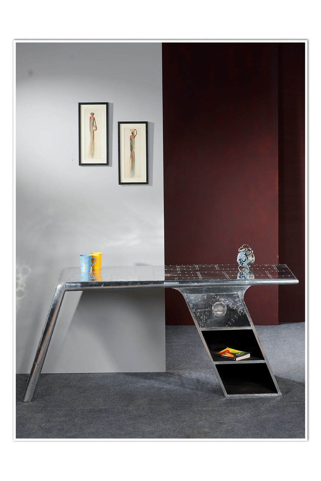 Schreibtisch 2 offene Fächer, 1 Schublade | Tischfläche 150 cm, Fächer: 30x22x21 cm, Platz zwischen den Beinen: oben 77 cm, unten 120 cm, Abstand zwischen Tischplatte und Boden 70 cm