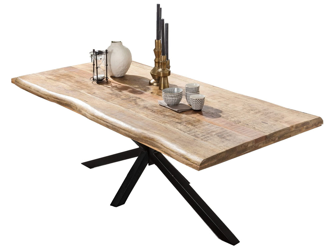 Tisch 220x100 cm Platte Mango mit Baumkante, schwarzes Stern-Gestell | Plattenstärke aufgedoppelt auf 56 mm