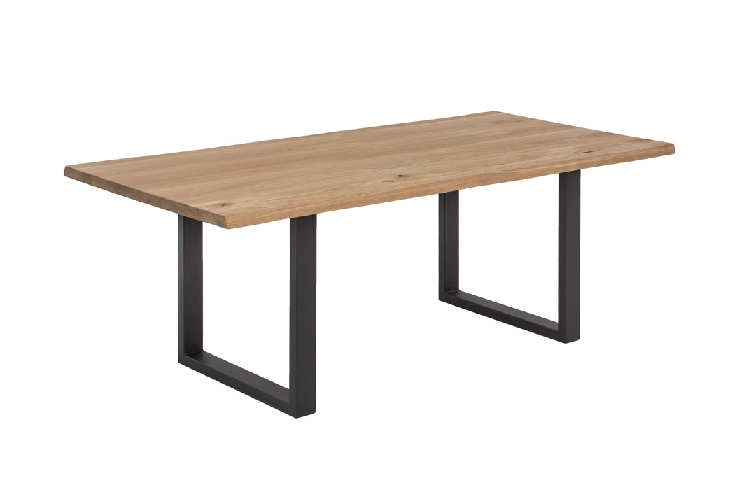 Tisch 160x90 cm, Wildeiche, schwarzes Gestell mit Baumkante wie gewachsen | Plattenstärke 20 mm auf 40 mm aufgedoppelt, Platte aus durchgehenden Lamellen, Abstand zwischen den Beinen 113 cm, Abstand Gestell zur Kante 15,5 cm, Gestellbreite 8 cm