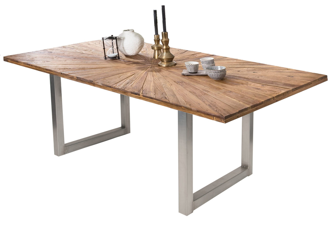 Tisch 240x100 cm Platte Teak mit Sonnenmuster, silbernes Kufen-Gestell | Plattenstärke 50 mm, Breite der Vierkantrohre 6 cm