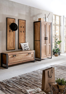 Dielen-Set 1 Schuhschrank, 2 Garderobenpaneele, 1 Kleiderschrank | Schuhschrank 130x40x50 cm für ca. 8 Paar Schuhe, Garderobenpaneel 35x8x110 cm, 4 Haken, 1 Kleiderschrank 85x45x180 cm, innen 3 Böden, 2 davon herausnehmbar, 1 herausnehmbare Kleiderstange