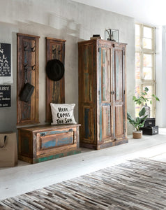 Dielen-Set 1 Schuhschrank, 2 Garderobenpaneele, 1 Kleiderschrank | Schuhschrank 85x40x45 cm für ca. 6 Paar Schuhe, Garderobenpaneel 35x8x110 cm, 4 Haken, Kleiderschrank 80x45x180 cm, innen 3 Böden, 2 davon herausnehmbar, 1 herausnehmbare Kleiderstange