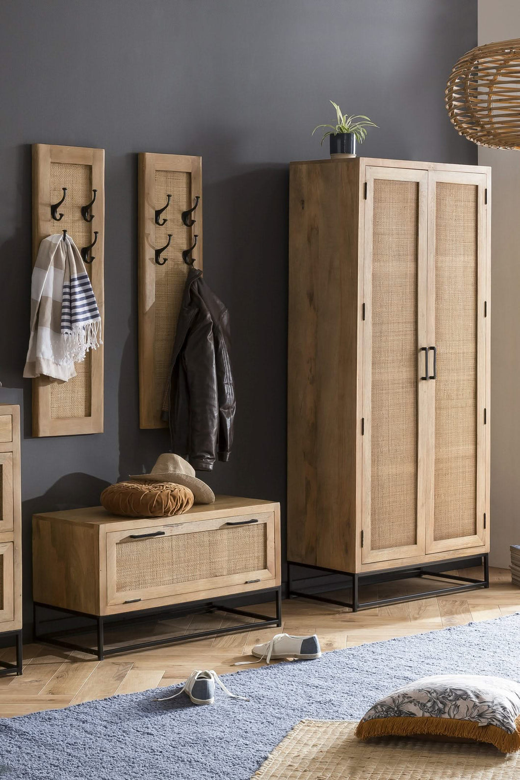 Dielen-Set 1 Schuhschrank, 2 Garderobenpaneele, 1 Kleiderschrank | Schuhschrank 84,5x40x48 cm für ca. 6 paar Schuhe, Garderobenpaneel 35x8x110 cm, 4 Haken, Schrank 80x40x180 cm