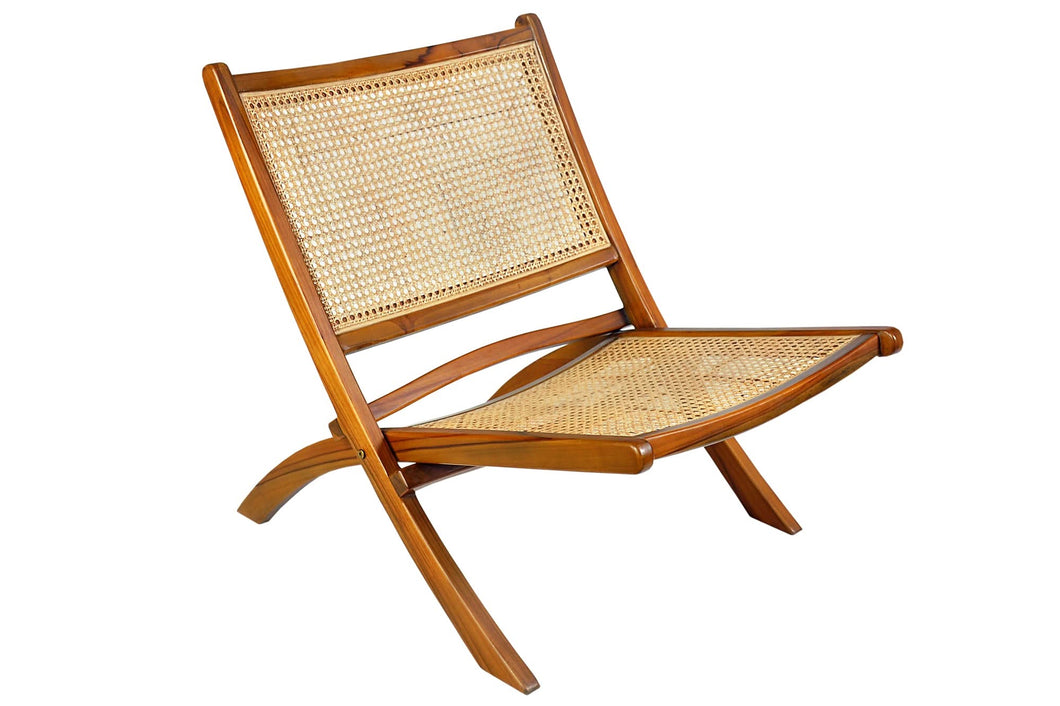 Relaxchair Rattan | Klappbar, Rahmen Teak, Sitzfläche und Rückenlehne Rattan, Sitzhöhe vorne 38 cm, hinten 23 cm