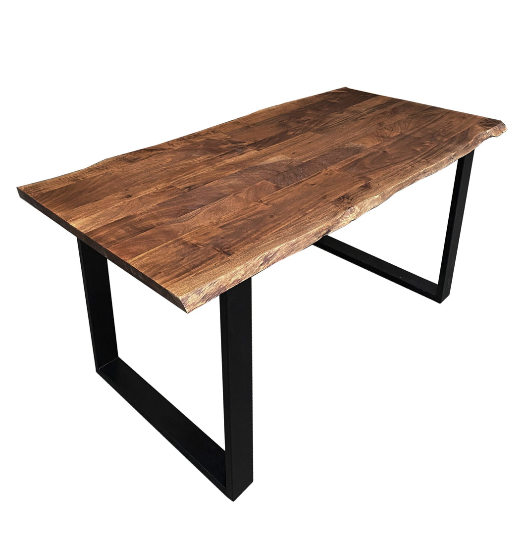 Tisch 120 x 80 cm, Platte 26 mm, nußbaumfarbig  mit Baumkante wie gewachsen